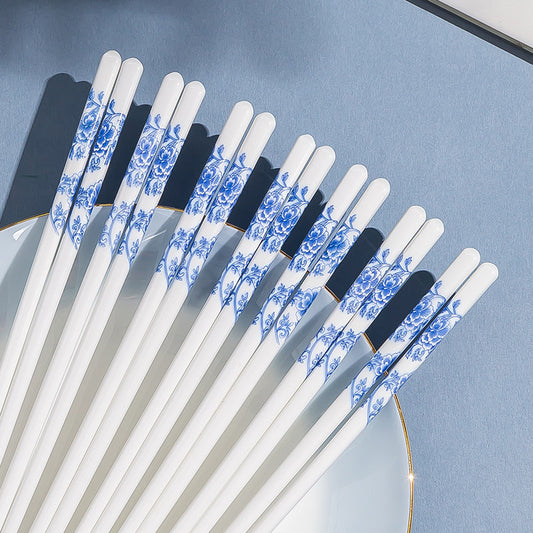 Chinese Blue and White Porcelain Chopsticks Set