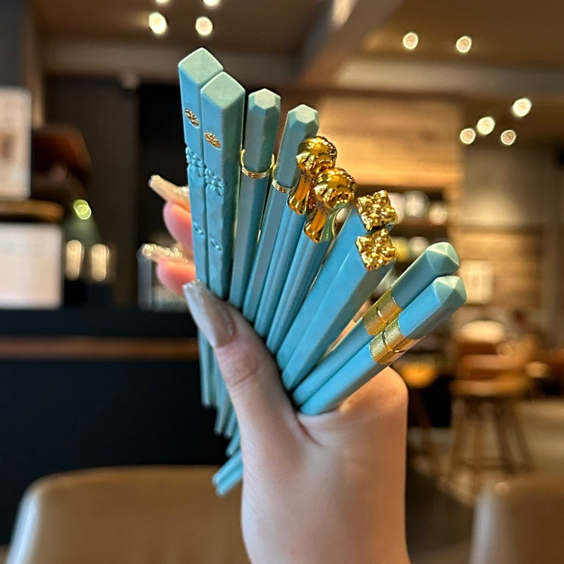 Porcelain Blue & Gold Reusable Chopsticks Set – 5 or 10 Pairs
