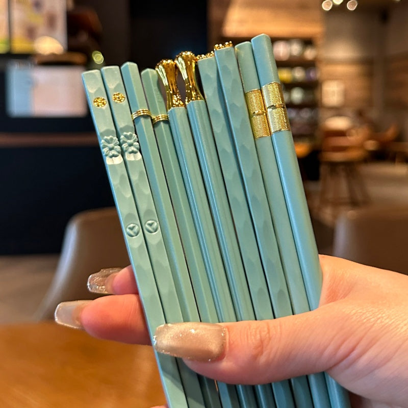 Porcelain Blue & Gold Reusable Chopsticks Set – 5 or 10 Pairs